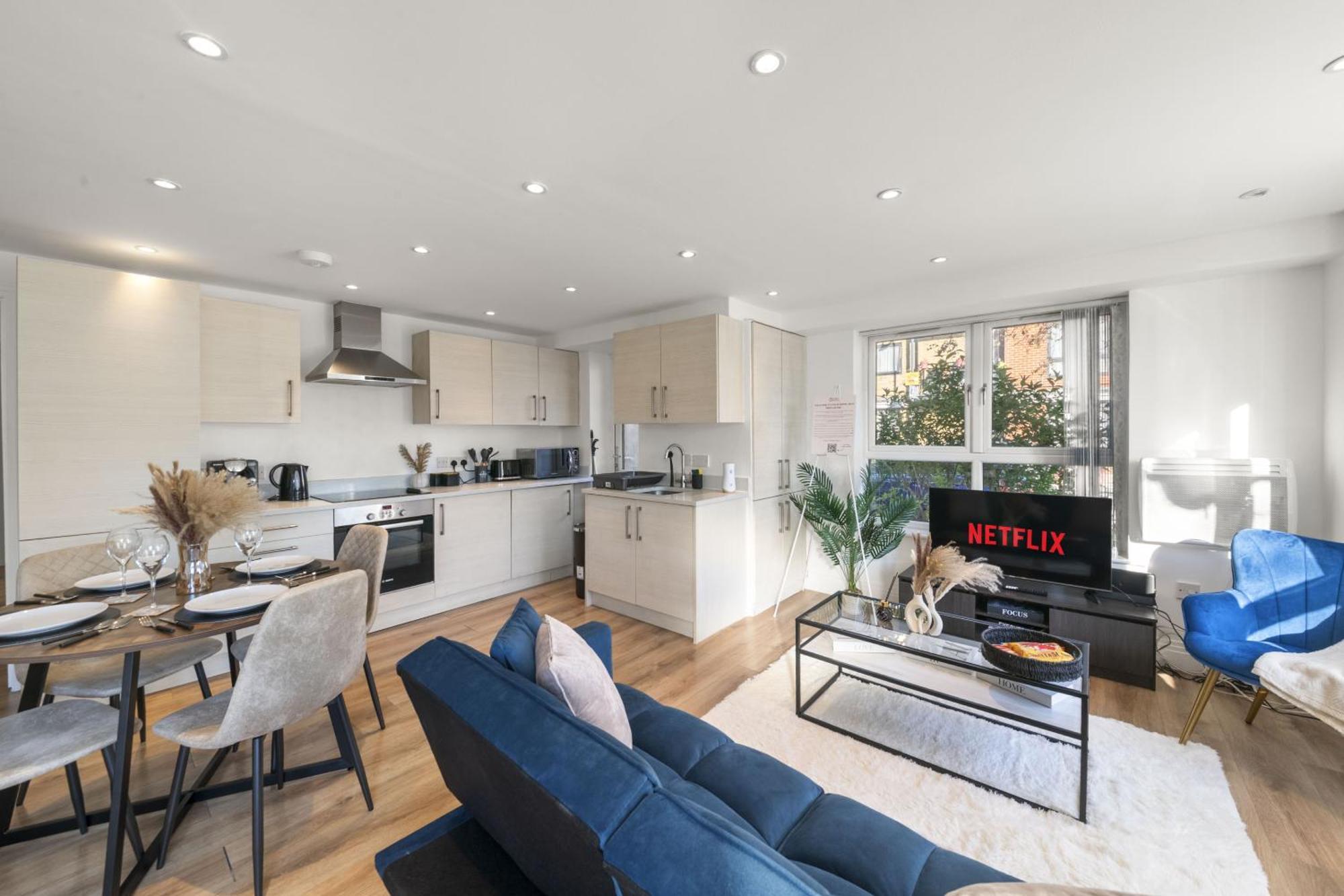 2 Bdr, Wembley Stadium, Parking, Family Friendly Apartment London